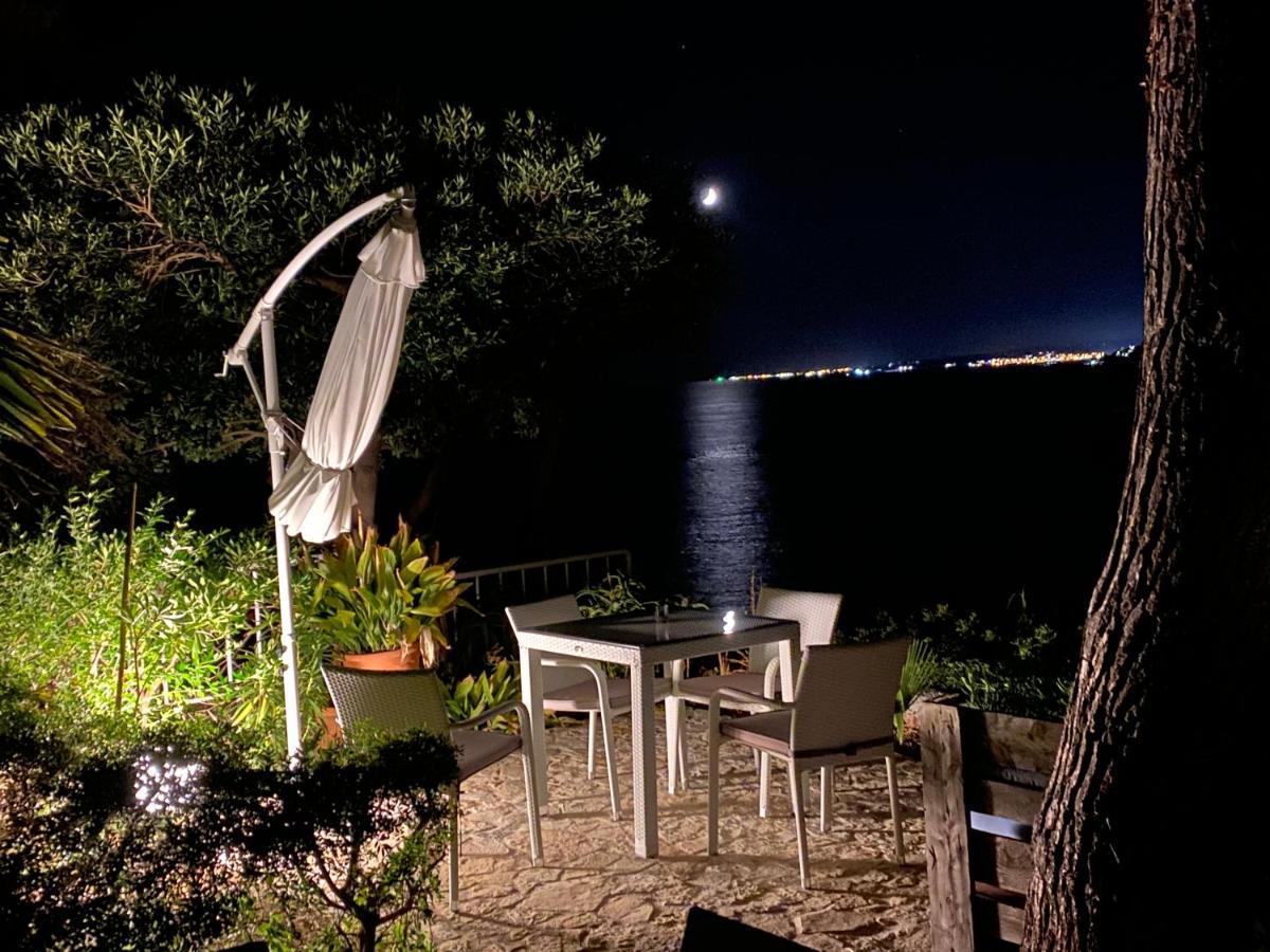 B&B Viadelmare Patù Εξωτερικό φωτογραφία