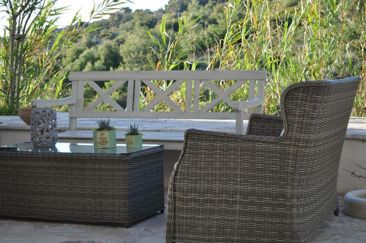 B&B Viadelmare Patù Εξωτερικό φωτογραφία