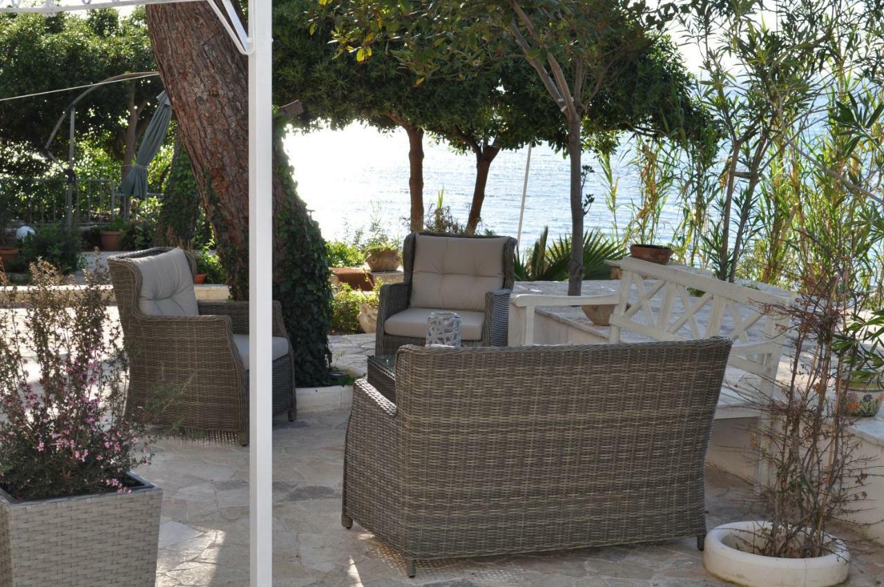 B&B Viadelmare Patù Εξωτερικό φωτογραφία
